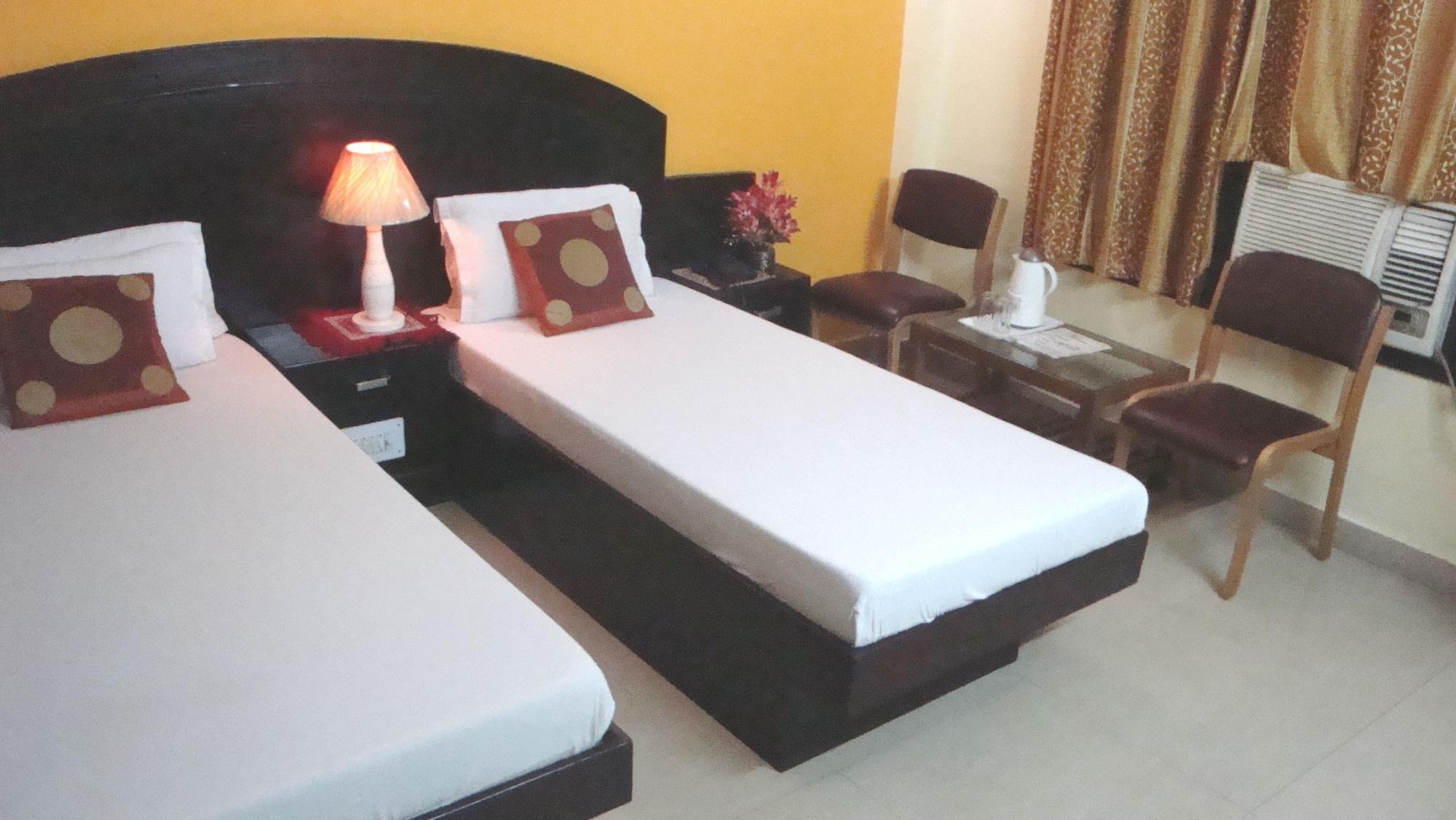 Hotel Su Shree Continental 5 Minutes Walk From New Delhi Railway Station Zewnętrze zdjęcie