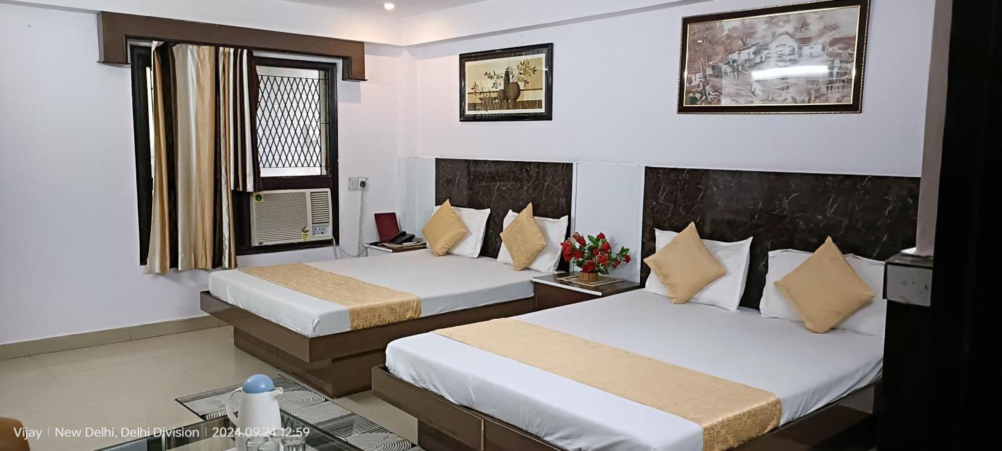 Hotel Su Shree Continental 5 Minutes Walk From New Delhi Railway Station Zewnętrze zdjęcie