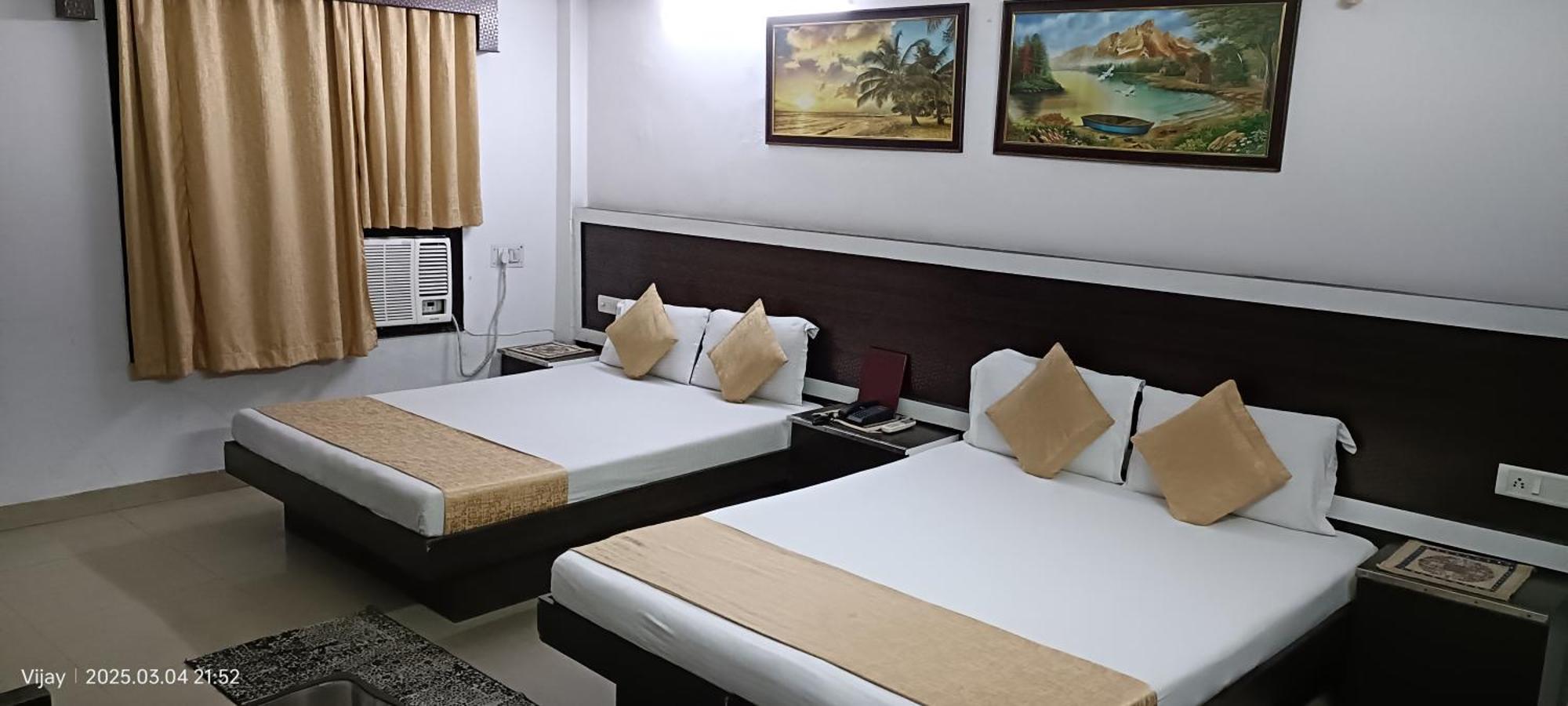 Hotel Su Shree Continental 5 Minutes Walk From New Delhi Railway Station Zewnętrze zdjęcie