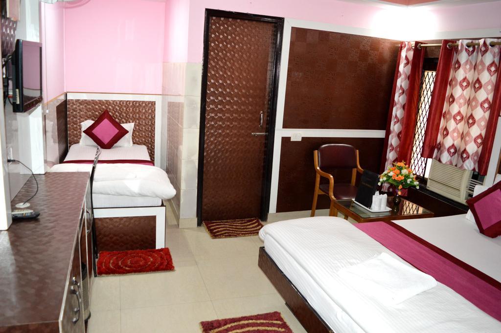 Hotel Su Shree Continental 5 Minutes Walk From New Delhi Railway Station Zewnętrze zdjęcie