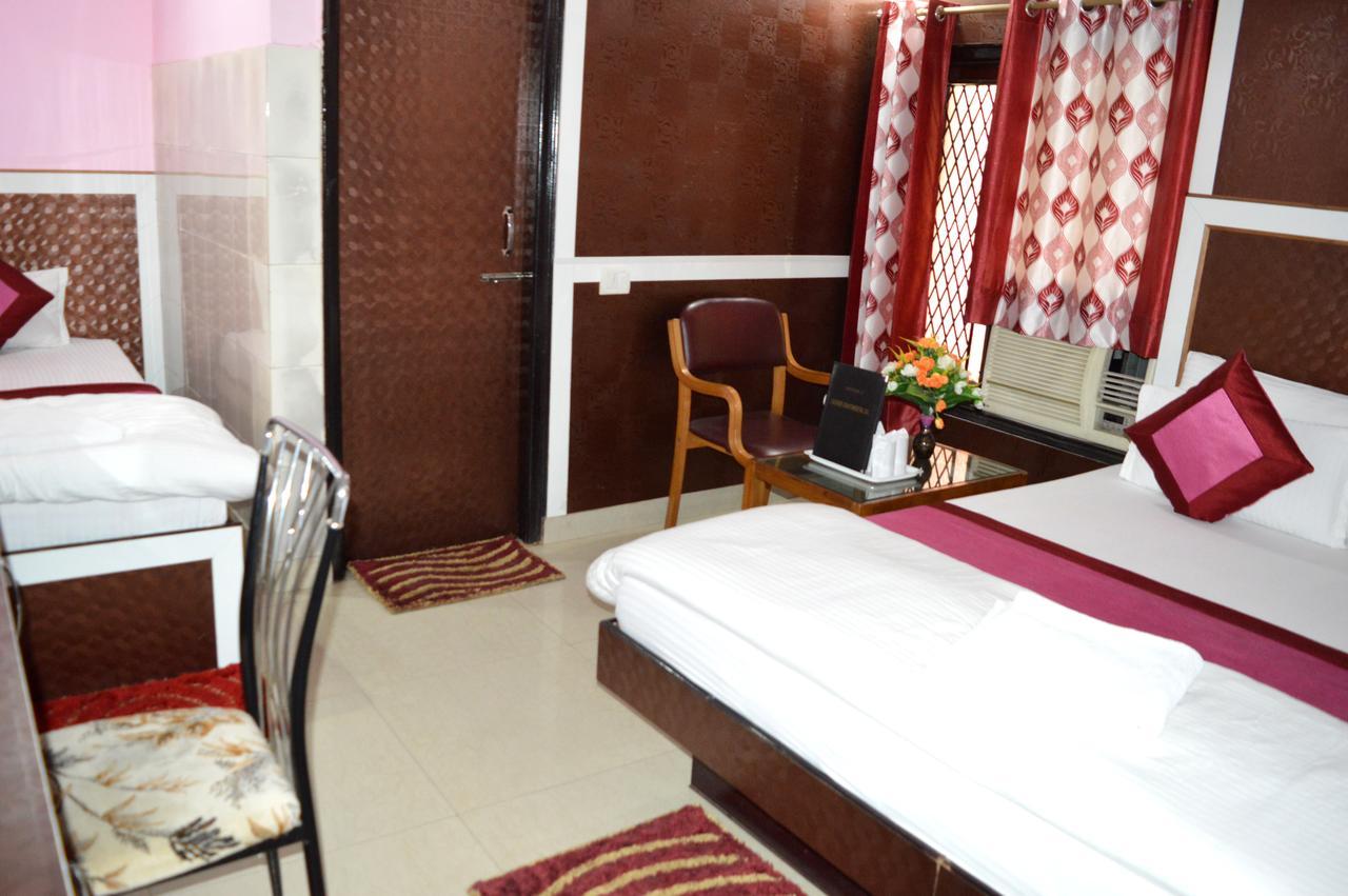 Hotel Su Shree Continental 5 Minutes Walk From New Delhi Railway Station Zewnętrze zdjęcie
